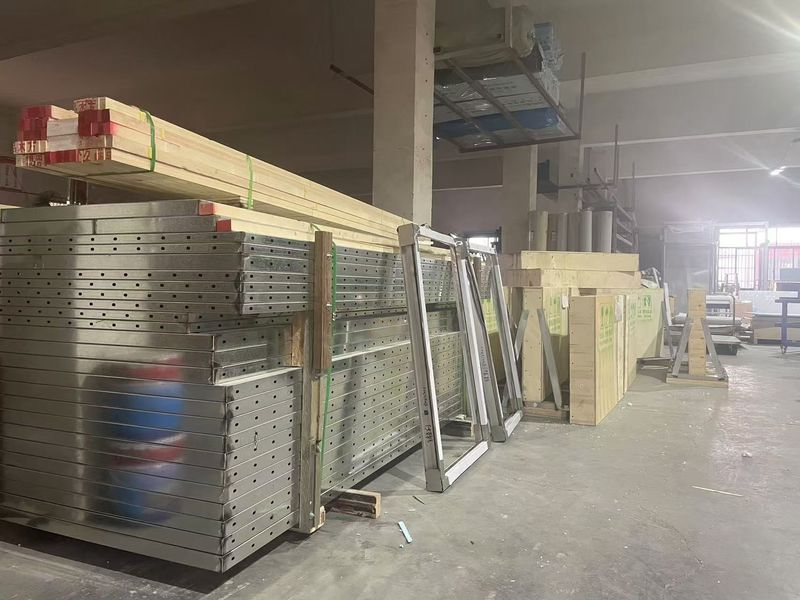 Changzhou Jinruifu shielding equipment Co., LTD 製造者の生産ライン